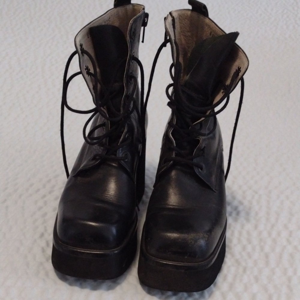 Black Leather Lace-Up Boots Monroe Sz 6 Women's